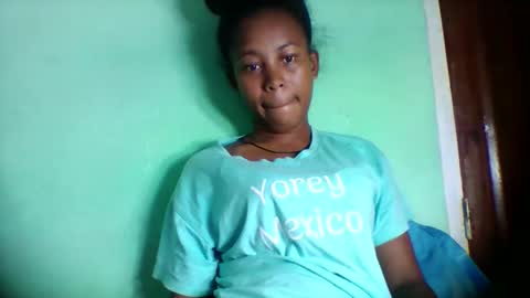 Snapshot of sandra1253099 chatting on April 23, 2026, 5:19 am sandra1253099 online show from April 23, 2026, 5:19 am