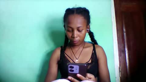 Snapshot of sandra1253099 chatting on May 1, 2026, 5:50 pm sandra1253099 online show from May 1, 2026, 5:50 pm