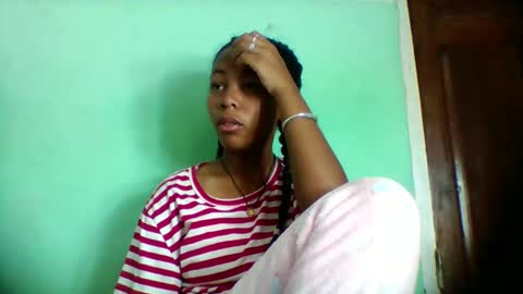 Snapshot of sandra1253099 chatting on May 16, 2026, 6:54 am sandra1253099 online show from May 16, 2026, 6:54 am