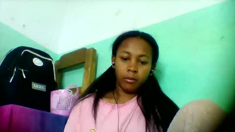 sandra1253099 online show from June 13, 2026, 7:17 am