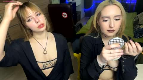 Snapshot of sandra_dimonds chatting on April 24, 2026, 1:24 pm sandra dimonds online show from April 24, 2026, 1:24 pm