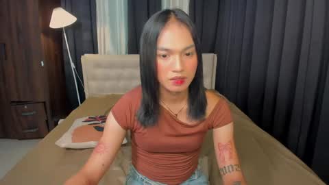 Snapshot of sandra_riches chatting on May 23, 2026, 6:34 pm sandra_riches online show from May 23, 2026, 6:34 pm