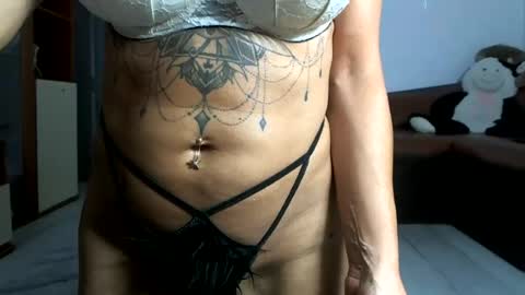 sandra_sayd online show from July 22, 2026, 7:55 am