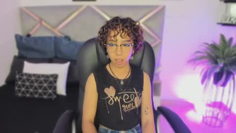 SANDRA online show from May 26, 2026, 2:40 am