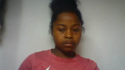 sandraalyd online show from July 20, 2026, 7:22 am