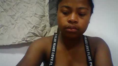 sandraalyd online show from July 27, 2026, 3:13 am