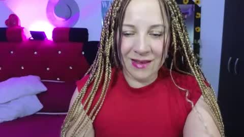 Snapshot of sandraossa chatting on November 21, 2025, 7:56 pm sandraossa online show from November 21, 2025, 7:56 pm