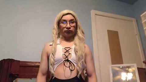Sandra online show from May 26, 2026, 8:43 am