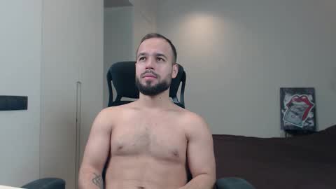 DeAlex online show from November 30, 2025, 8:07 am