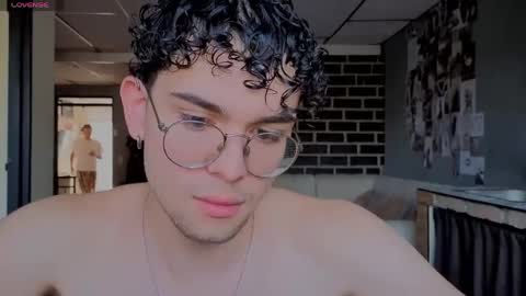 Snapshot of sandro_vitali chatting on April 28, 2026, 9:09 pm sandro_vitali online show from April 28, 2026, 9:09 pm