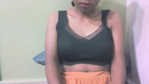 sandy735579 online show from February 7, 2026, 5:00 am