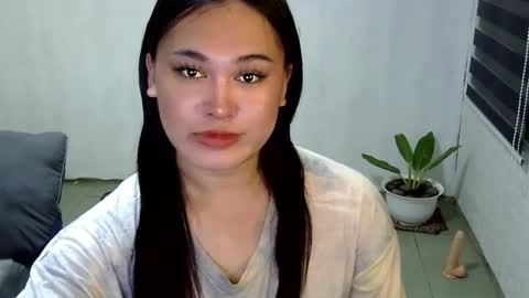 Snapshot of sangre_danaya chatting on October 17, 2025, 5:43 am DANAYA online show from October 17, 2025, 5:43 am