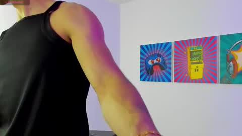 Maximo Santana online show from February 17, 2026, 12:45 pm