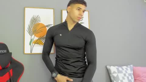 Maximo Santana online show from May 27, 2026, 5:10 pm