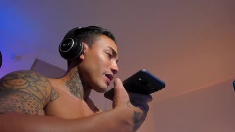 Santi Ferrer online show from June 2, 2026, 2:35 am