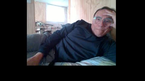 santiago_n online show from July 7, 2026, 6:34 pm