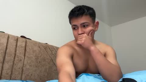 santiagomg_ online show from July 9, 2026, 6:56 pm
