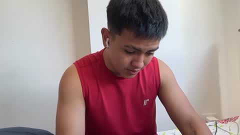 santiagomg_ online show from July 11, 2026, 6:43 pm