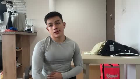santiagomg_ online show from July 27, 2026, 8:05 pm