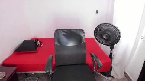 Snapshot of santiceballo chatting on January 21, 2025, 8:32 pm Julius Novachrono online show from January 21, 2025, 8:32 pm