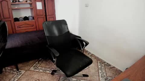 Snapshot of santiceballo chatting on March 12, 2025, 10:17 pm Julius Novachrono online show from March 12, 2025, 10:17 pm