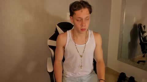 Snapshot of santiceballo chatting on September 27, 2025, 8:36 pm Julius Novachrono online show from September 27, 2025, 8:36 pm