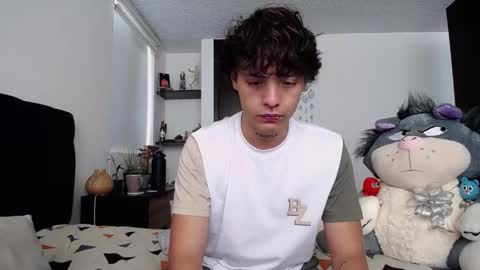 Santii online show from January 22, 2025, 3:18 pm