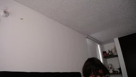 Santii online show from March 5, 2025, 6:56 pm