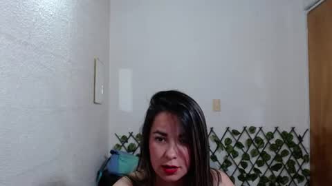 tania online show from June 24, 2026, 8:52 pm