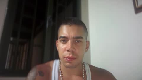 Snapshot of santoxxxkinney chatting on April 26, 2026, 11:24 pm santoxxxkinney online show from April 26, 2026, 11:24 pm