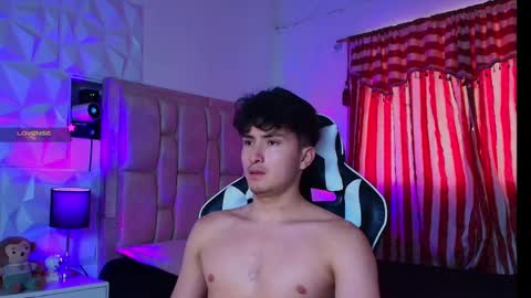 Santyago online show from January 18, 2025, 6:53 pm