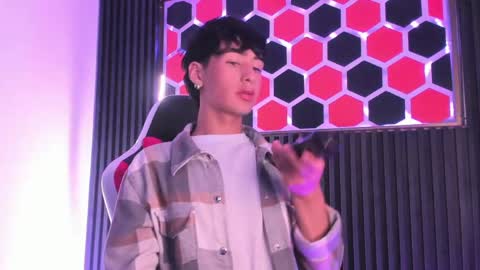 Santy  online show from May 25, 2026, 11:44 pm