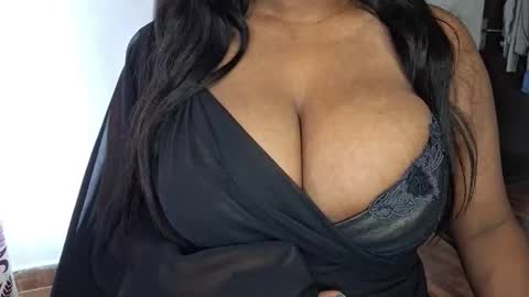 sanvi13 online show from January 16, 2026, 5:22 am