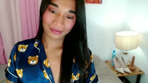 Snapshot of sanya_morenaxx chatting on May 27, 2026, 12:51 am sanya_morenaxx online show from May 27, 2026, 12:51 am