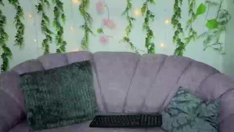 saorisworld online show from September 11, 2025, 11:38 pm