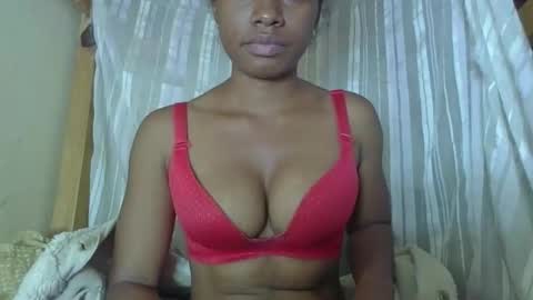 Snapshot of saphiana chatting on September 26, 2025, 4:27 am saphia online show from September 26, 2025, 4:27 am