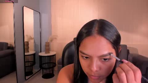Saphira James online show from July 11, 2026, 1:52 am