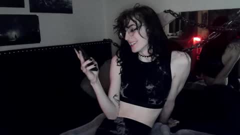 Jade online show from February 17, 2025, 3:04 am