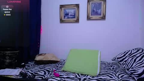 sara online show from October 28, 2025, 2:59 am