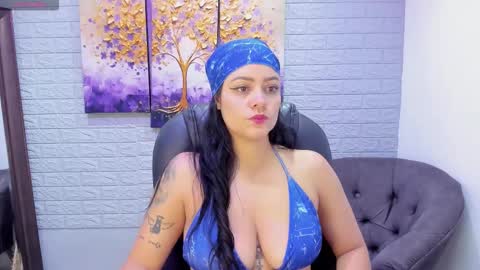    online show from November 24, 2025, 11:54 am