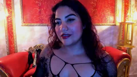 sara_bdsm online show from November 29, 2025, 7:39 pm