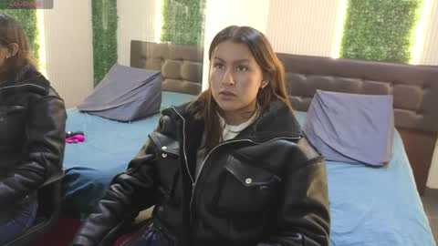 Sara online show from April 5, 2026, 1:30 pm