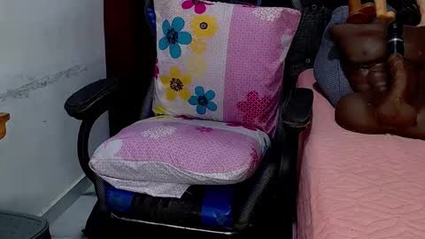 Snapshot of sara_greyx chatting on February 21, 2025, 9:11 pm Sara Greyx online show from February 21, 2025, 9:11 pm