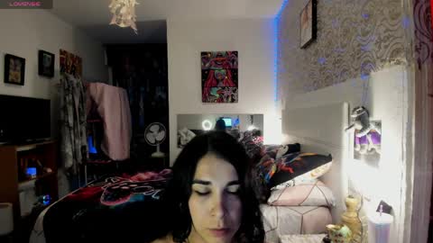 Snapshot of sara_hot_treat chatting on April 9, 2026, 8:47 pm SARITA 3 online show from April 9, 2026, 8:47 pm