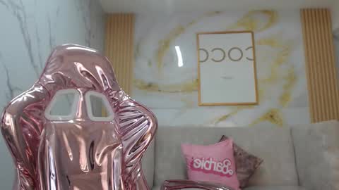 Snapshot of sara_lopez_s chatting on October 1, 2025, 1:28 pm Sara online show from October 1, 2025, 1:28 pm