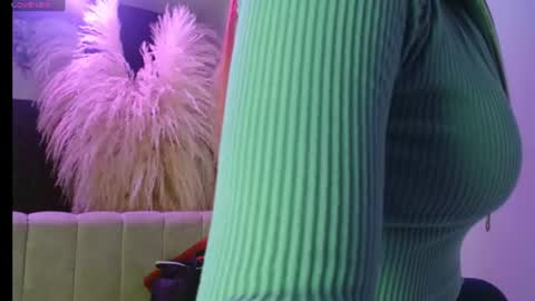 sara_red_xxx online show from July 24, 2026, 8:07 pm