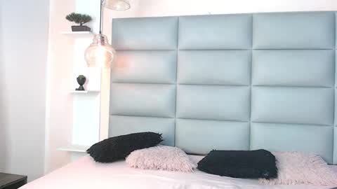 Snapshot of sara_shayk chatting on December 3, 2025, 7:23 pm sara_shayk online show from December 3, 2025, 7:23 pm