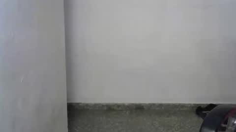 sara online show from January 1, 2025, 5:43 am