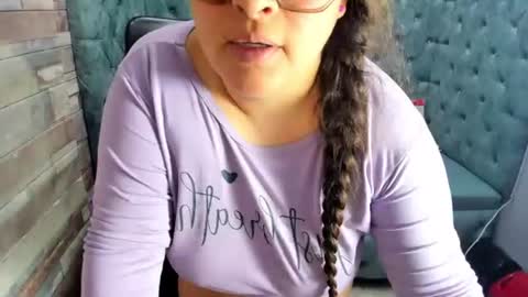 sara_thonson_ online show from July 10, 2026, 5:01 am