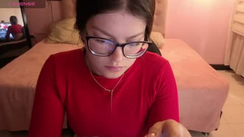 sara_valderrama_ online show from July 4, 2026, 12:55 pm